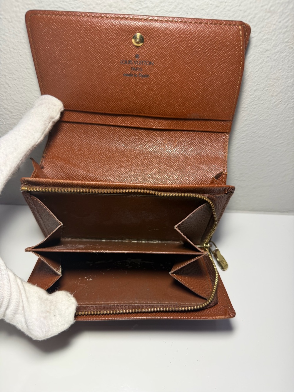 Vintage Louis Vuitton Monogram Canvas Compact Wallet (project) - Picture 8 of 14